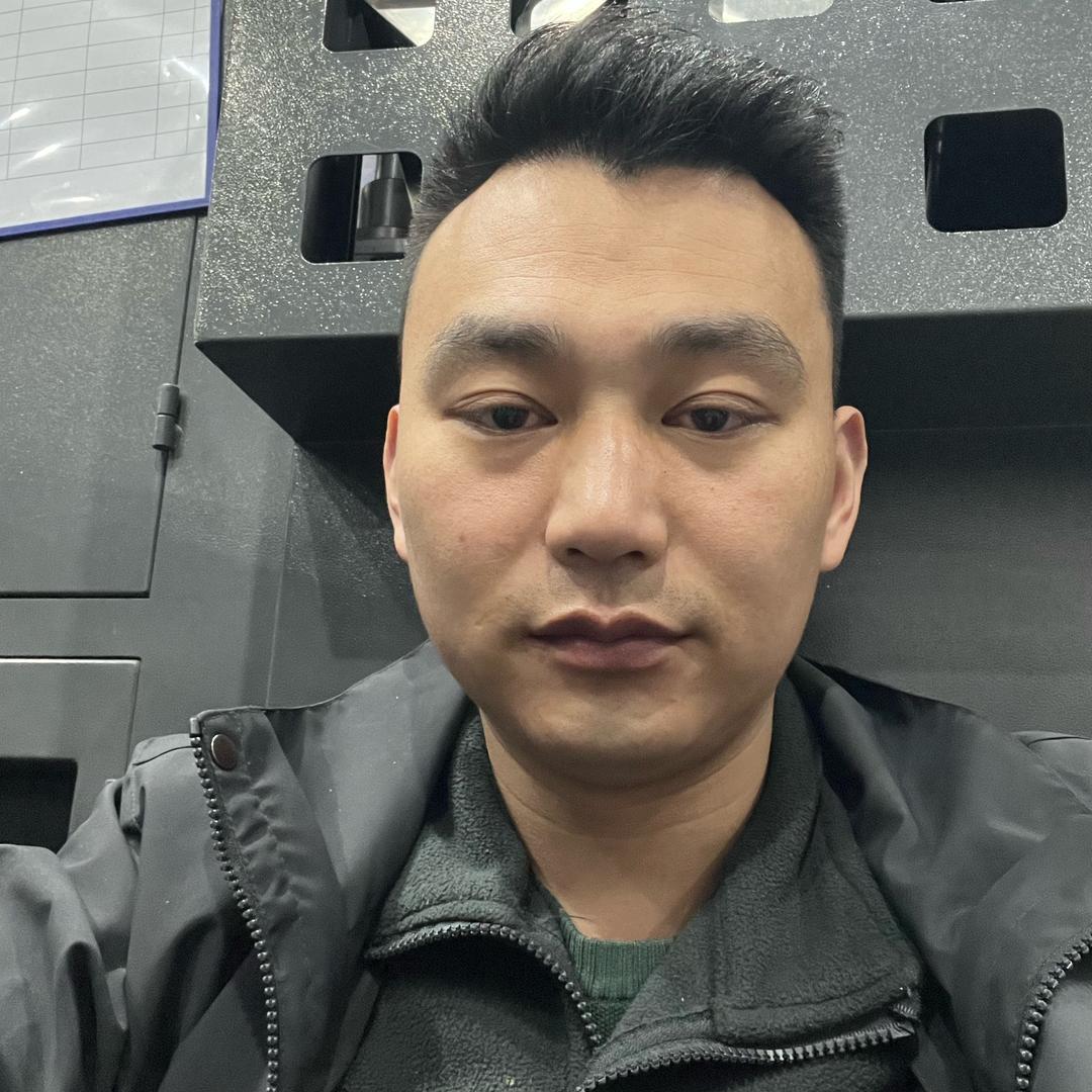 小闫同学