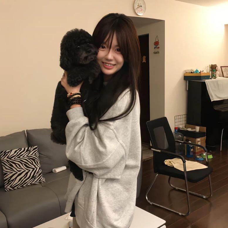 小V