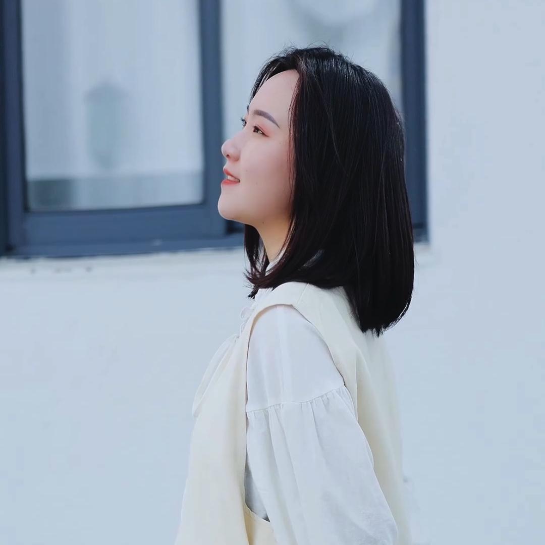 那雲服饰