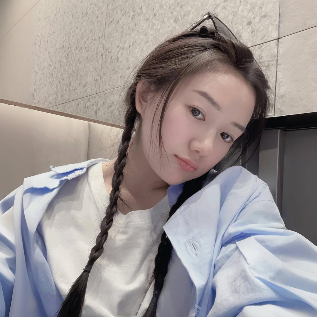 双双吃撑了