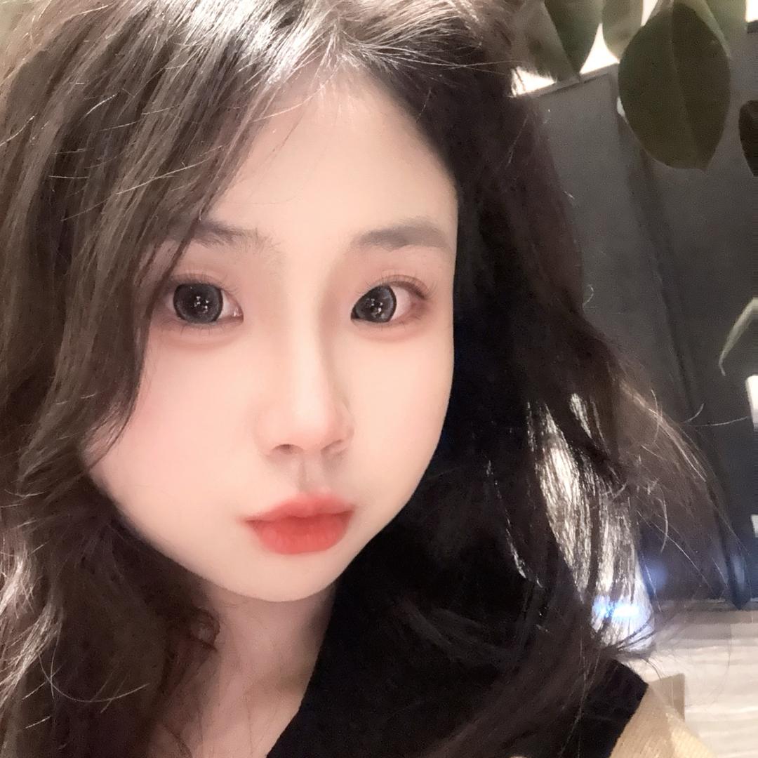 我是安妮吖🎀