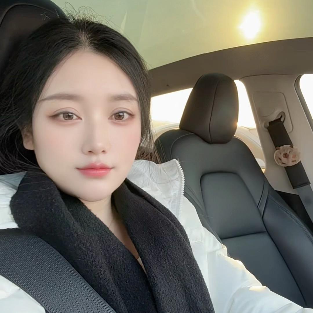 琰肌调肤总部·小爱老师