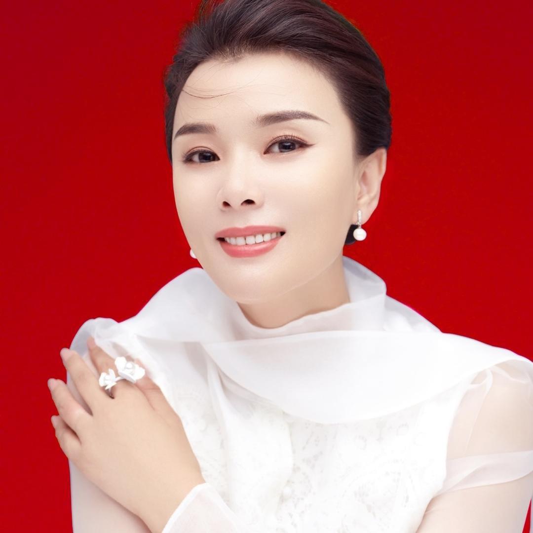 珍姐朵拉朵尚创始人 记录生活