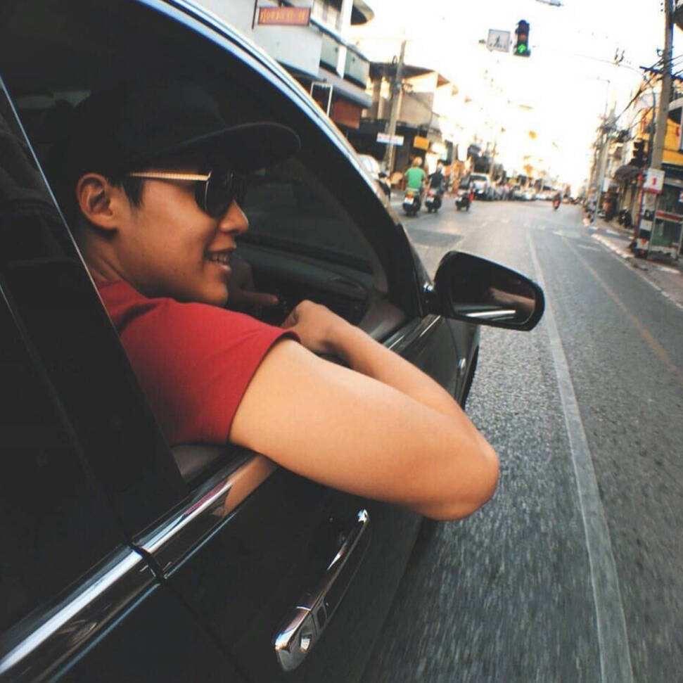 宏宇瓷砖：魏（内外墙整装批发）