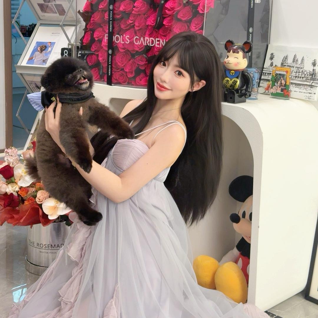 Molly婧婧