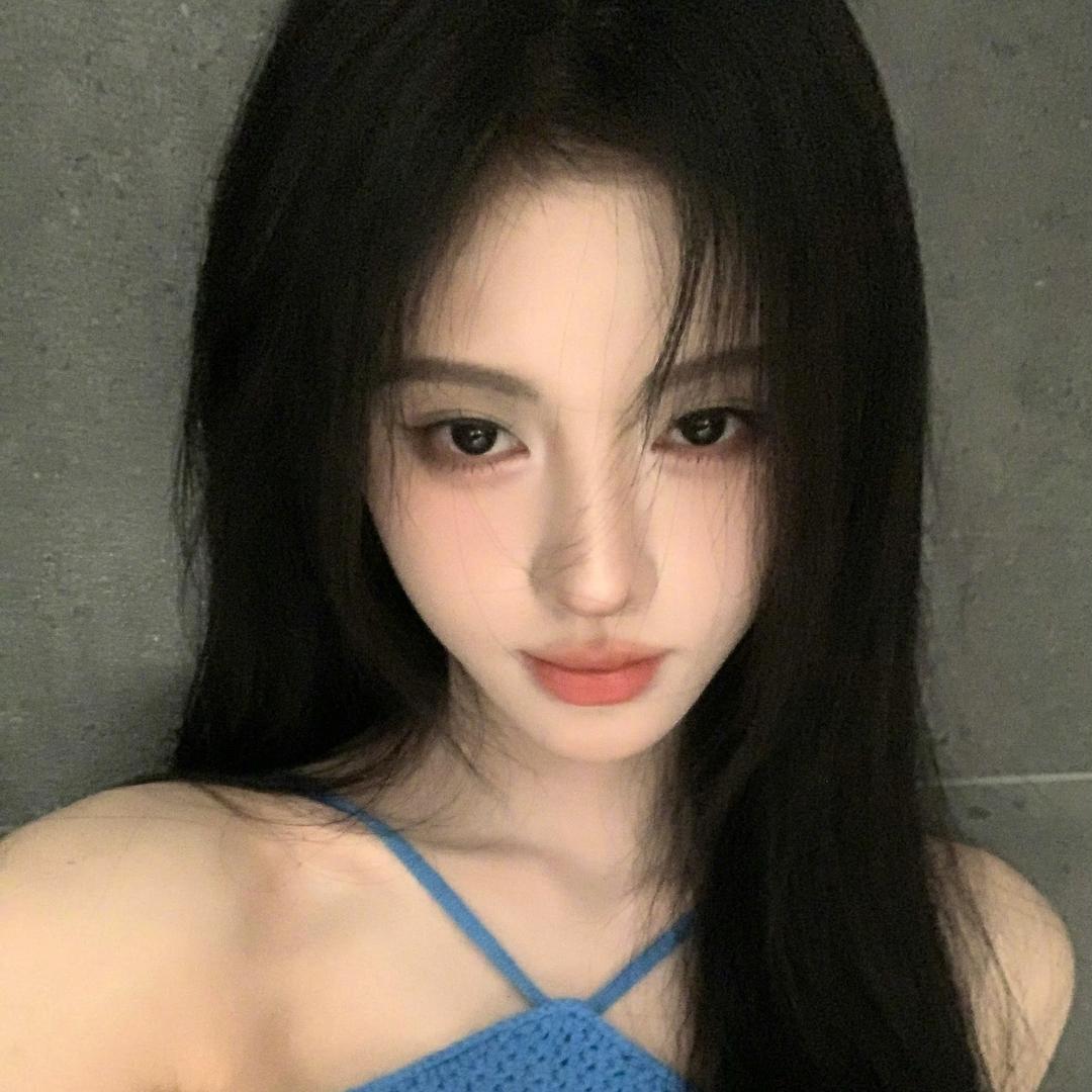 自信的小美
