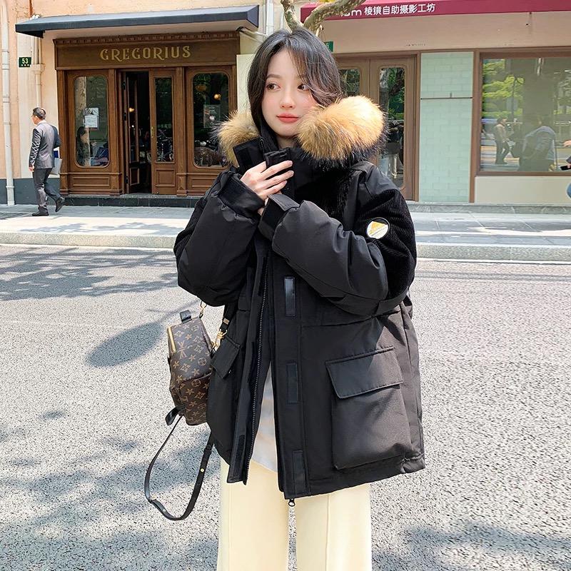 旦旦羽绒服店铺