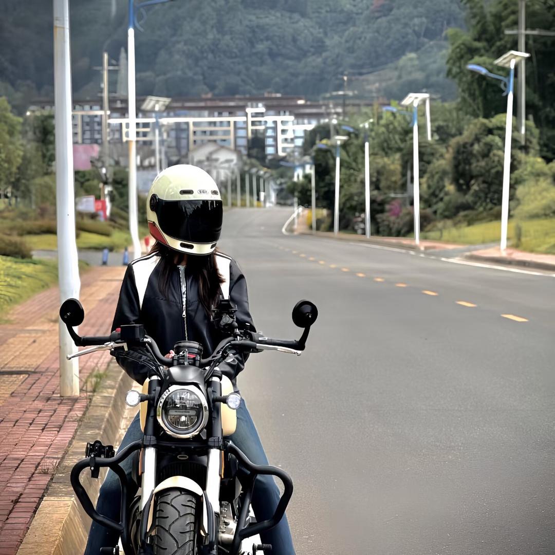 和畅驾培-婷婷教练