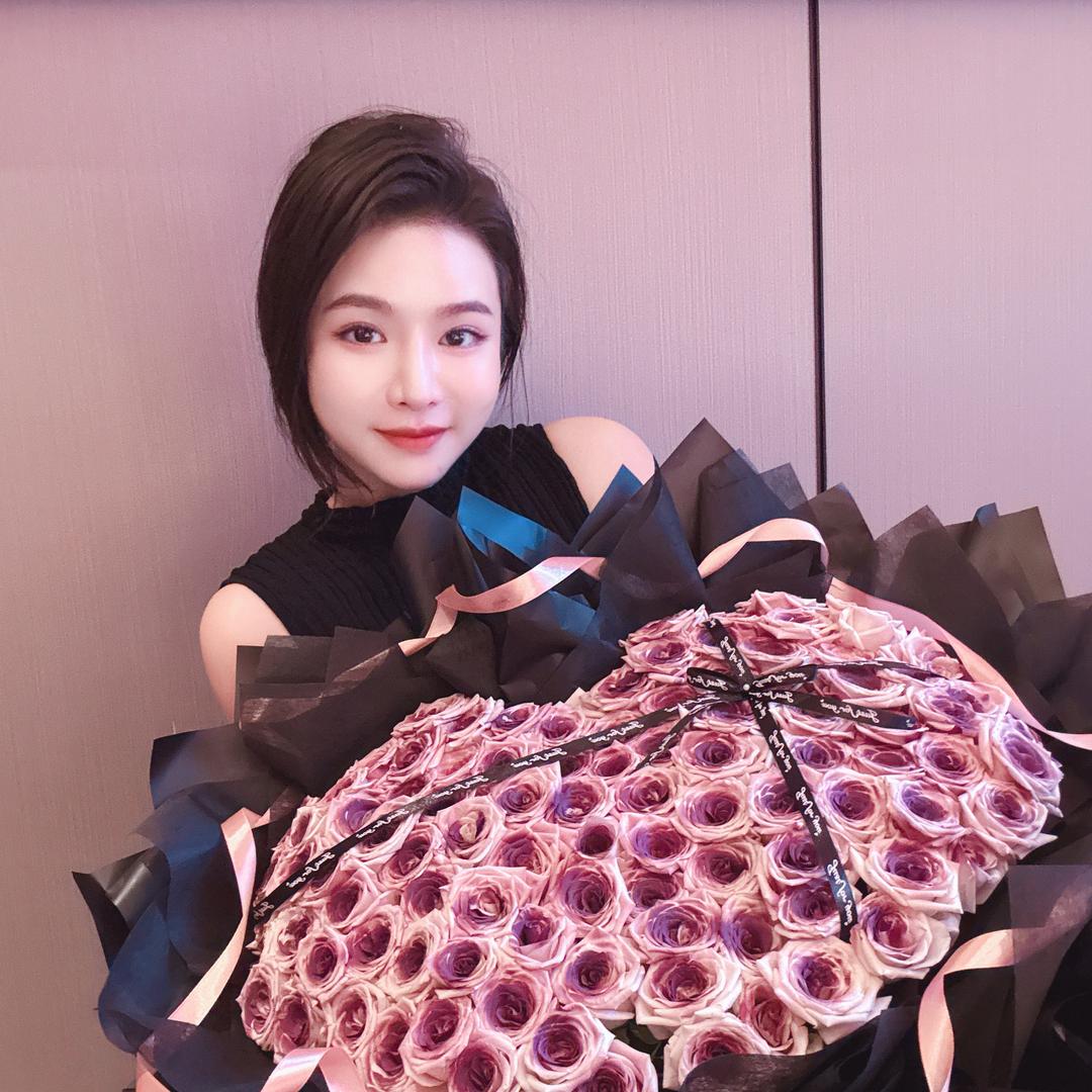 Sabrina.馨