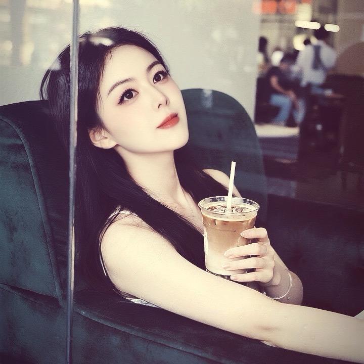 Lo玥