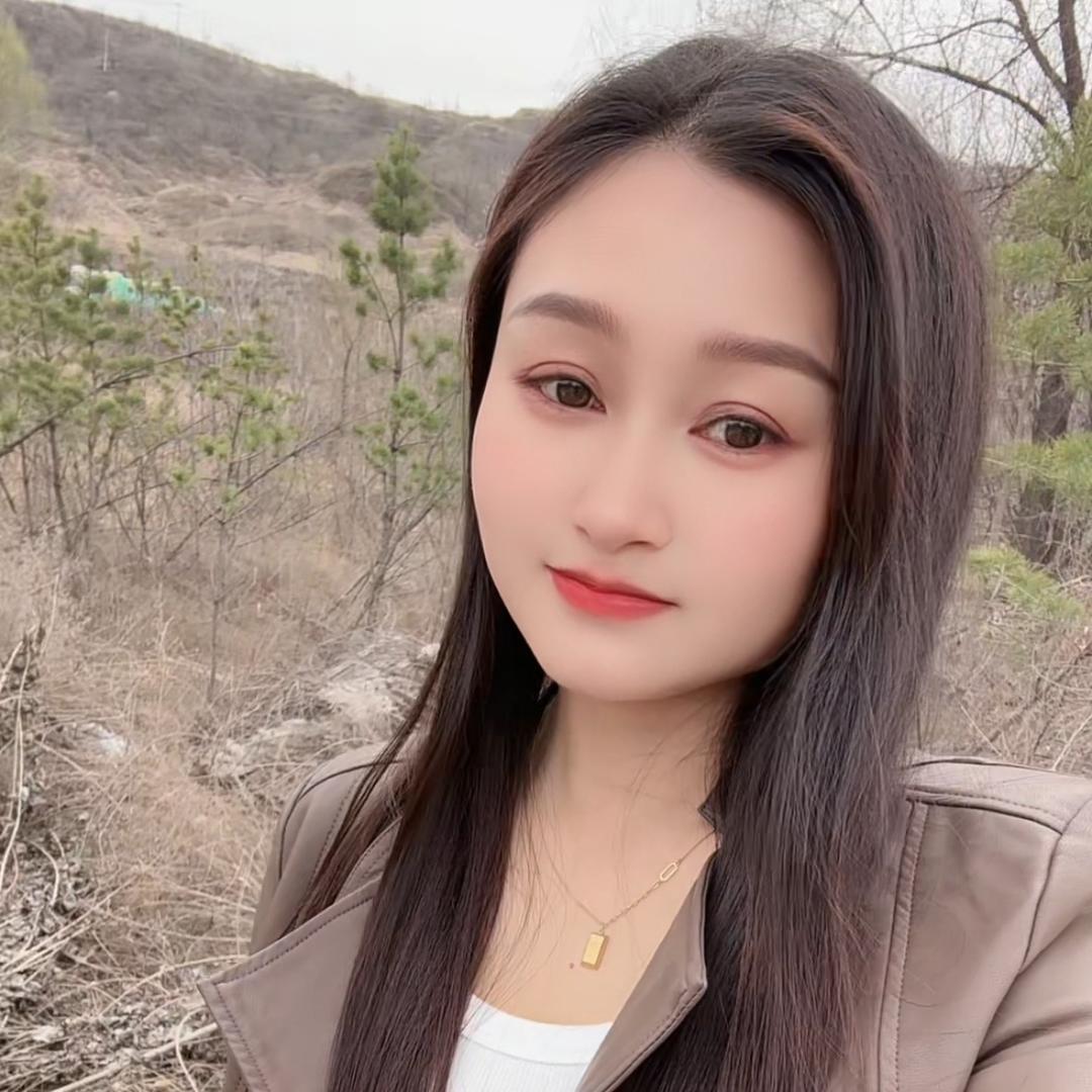 我是艳艳吖