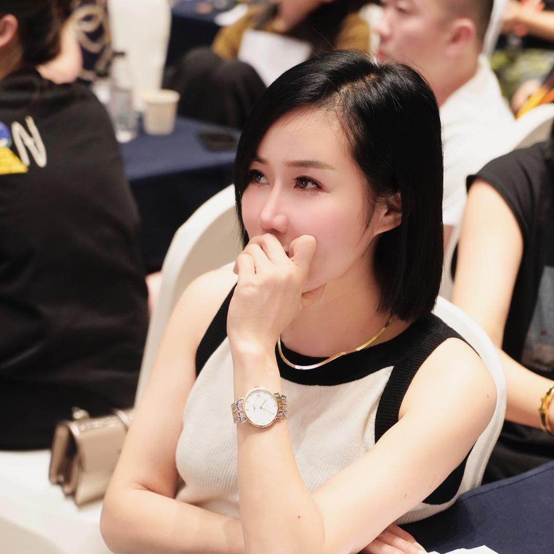 伟子穿搭美学