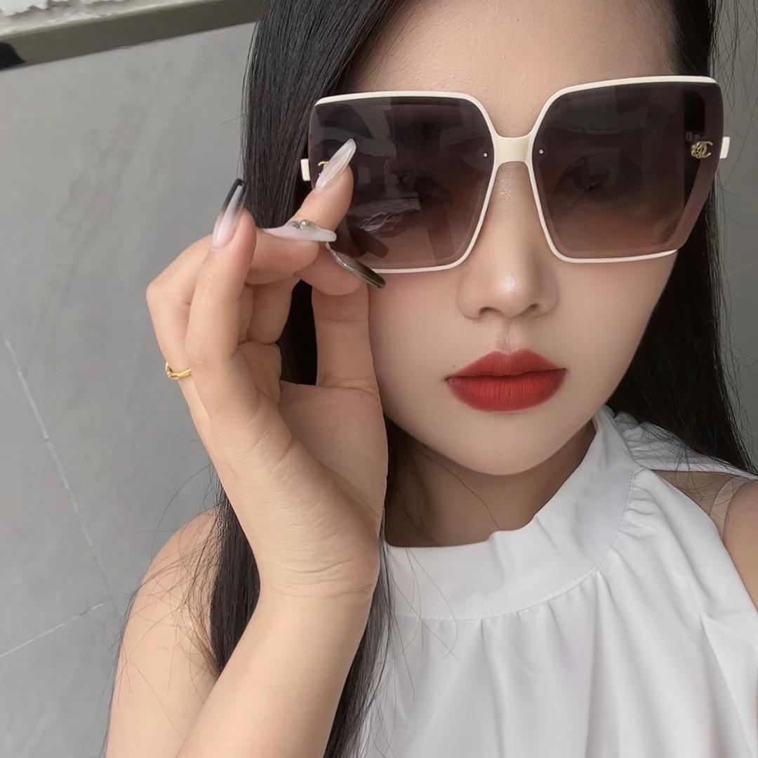 云南小幺妹（买杯找我）