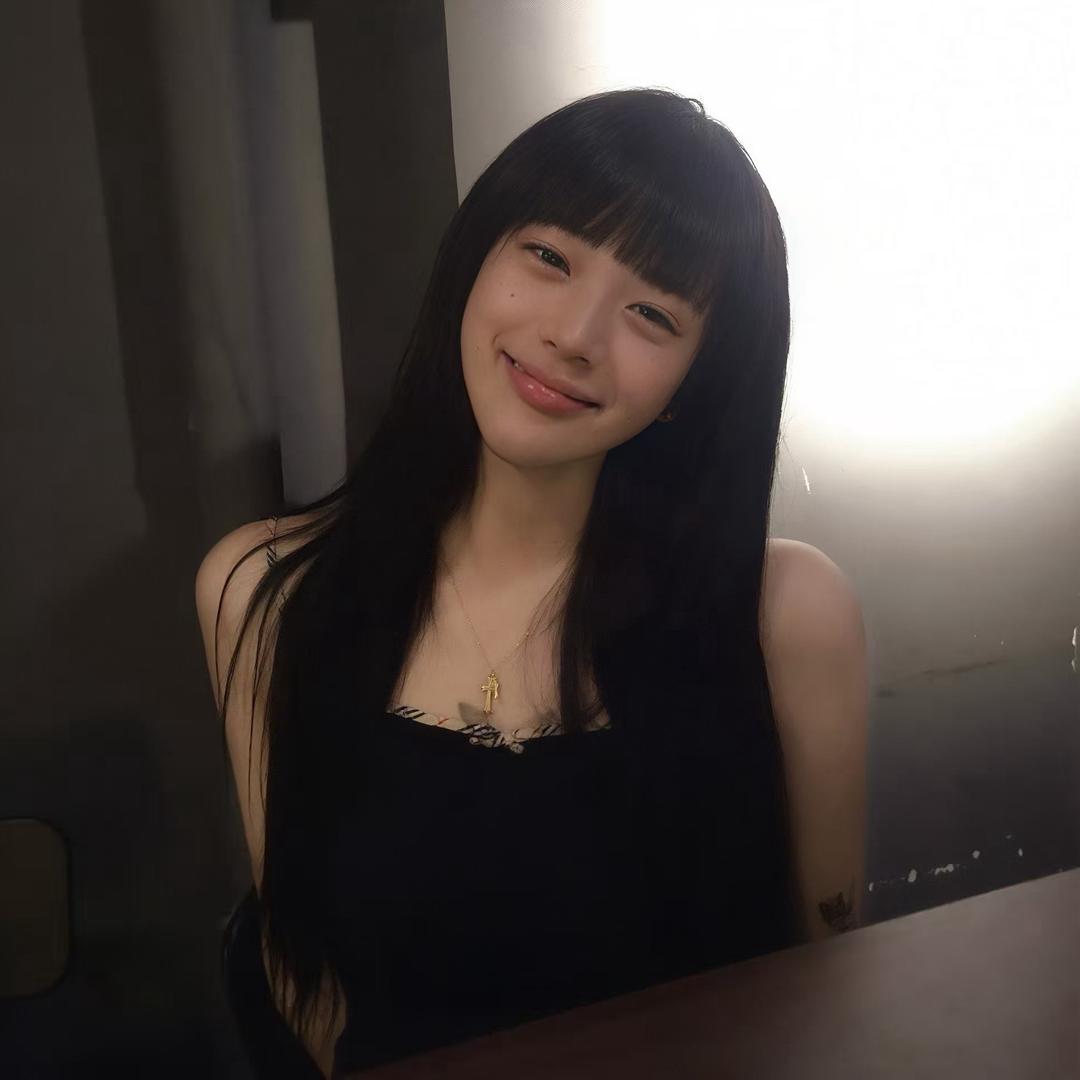 阿琛.