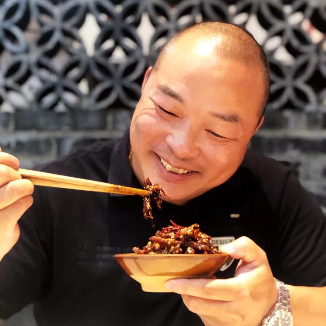 光晓得吃