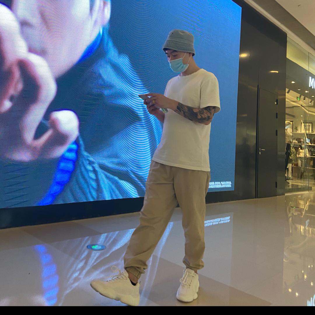 顽皮哥