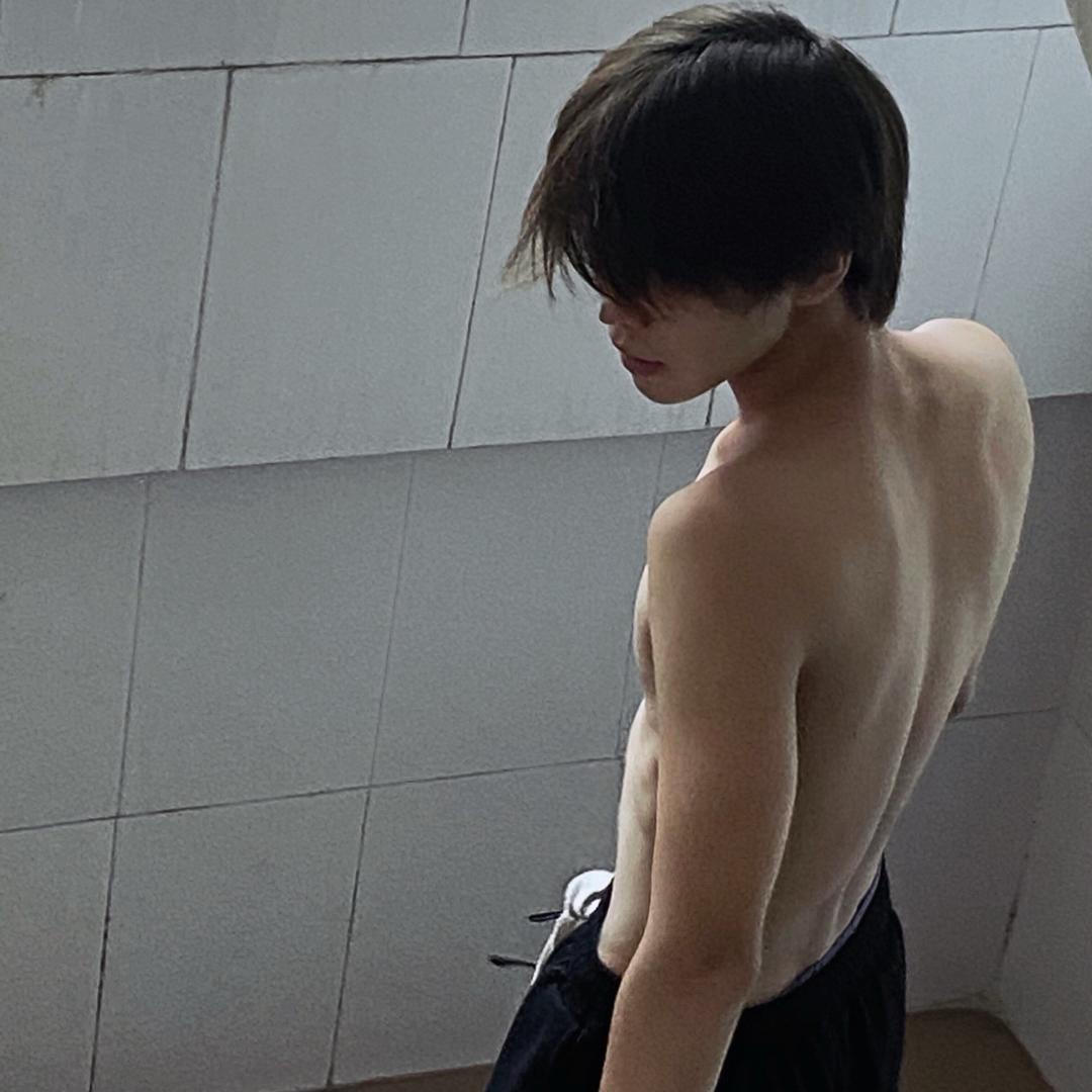 拉肚子