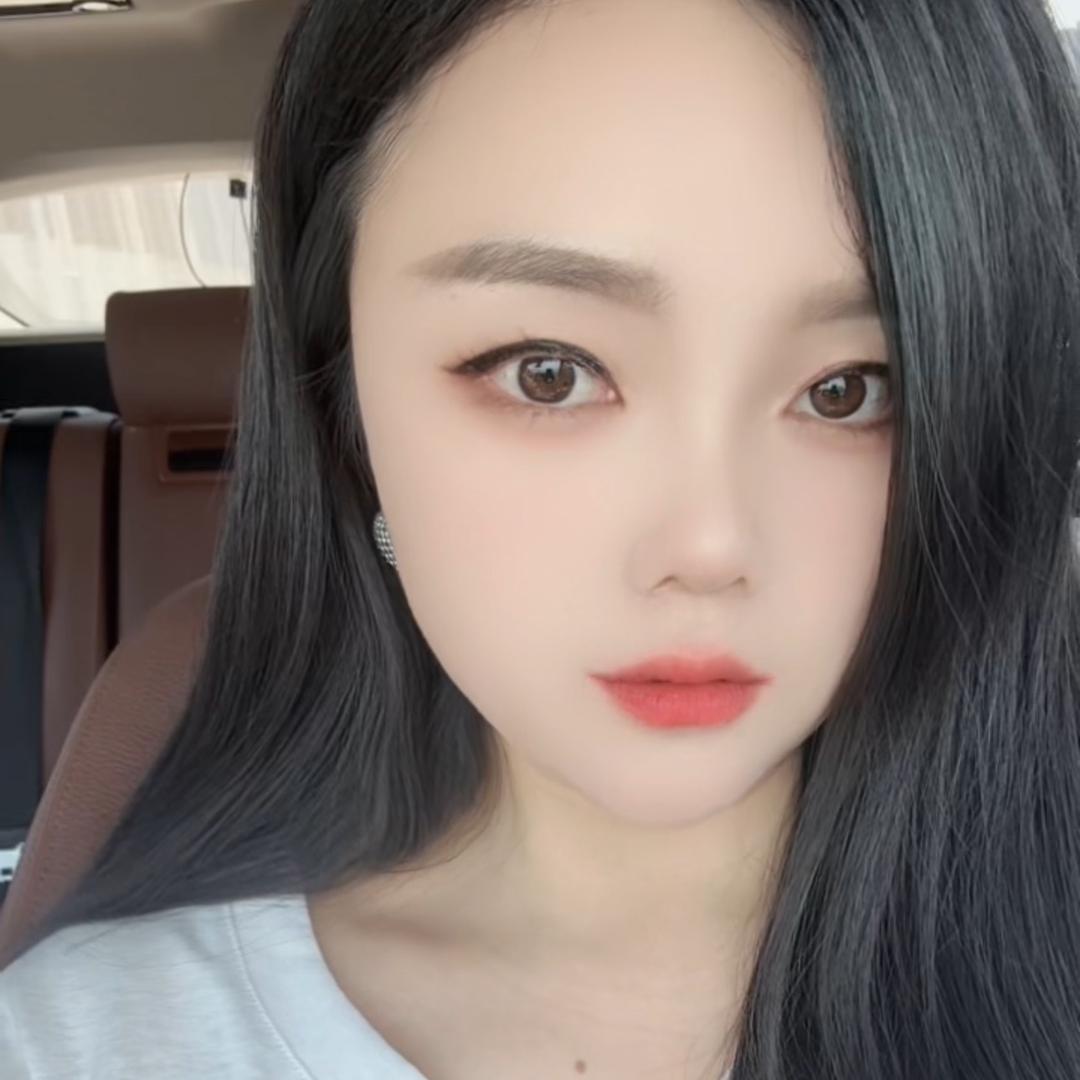 花漾臻妍