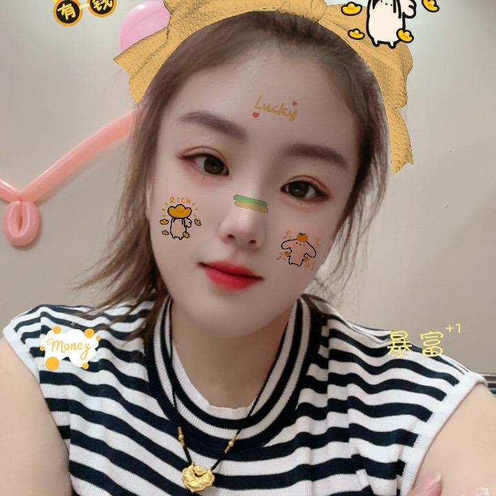 骄傲嘚小姐姐