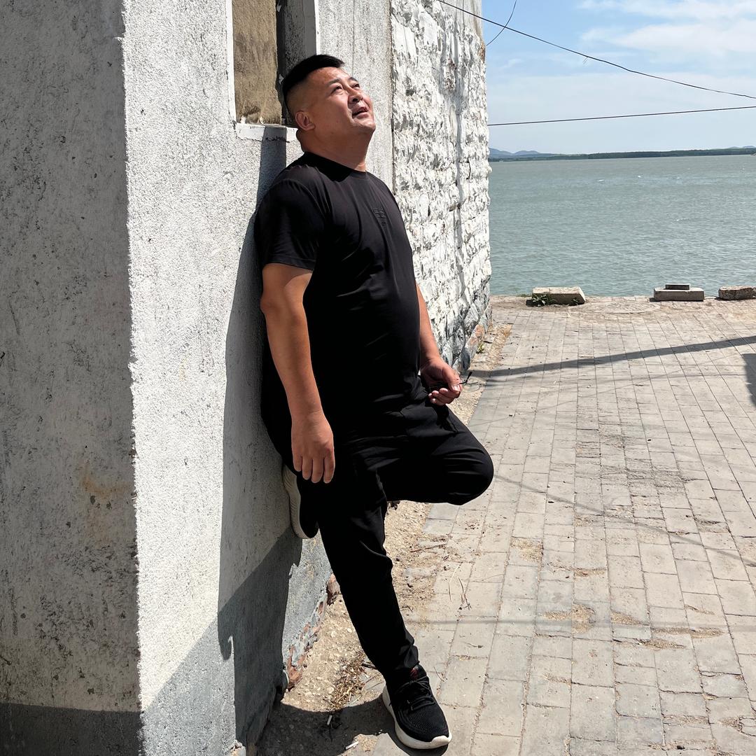 建哥