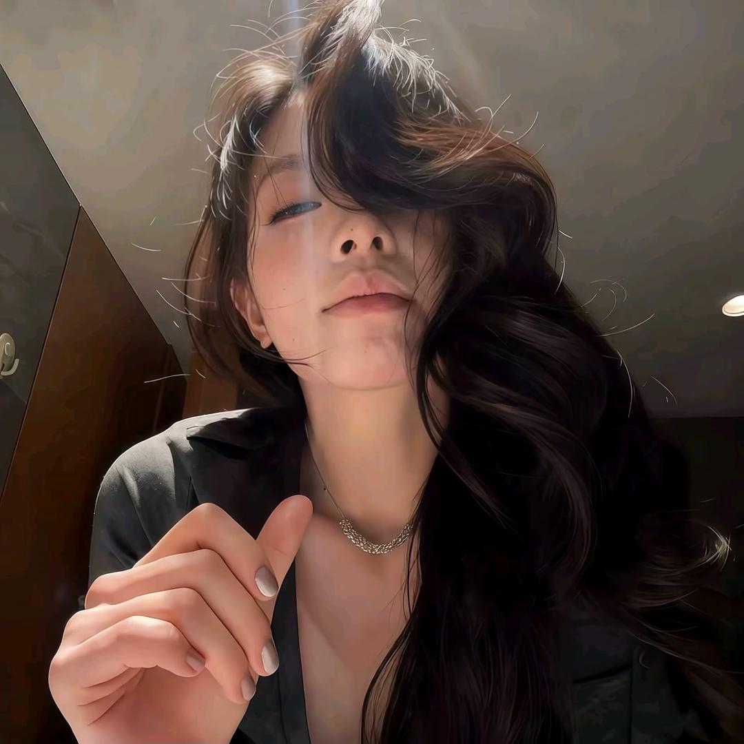 林小辞.