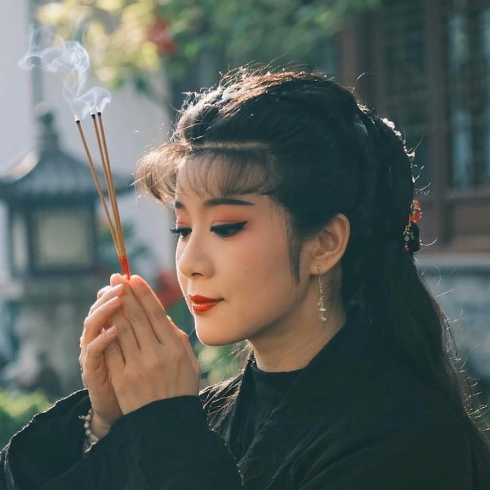 💗起舞弄清影💗