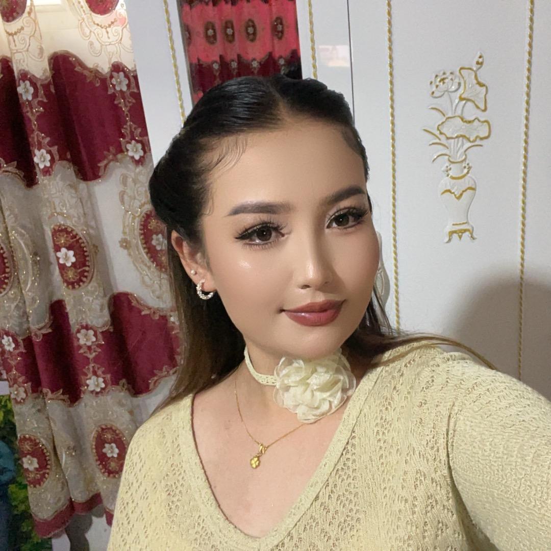 “哺乳期”ئالمىرە🧿