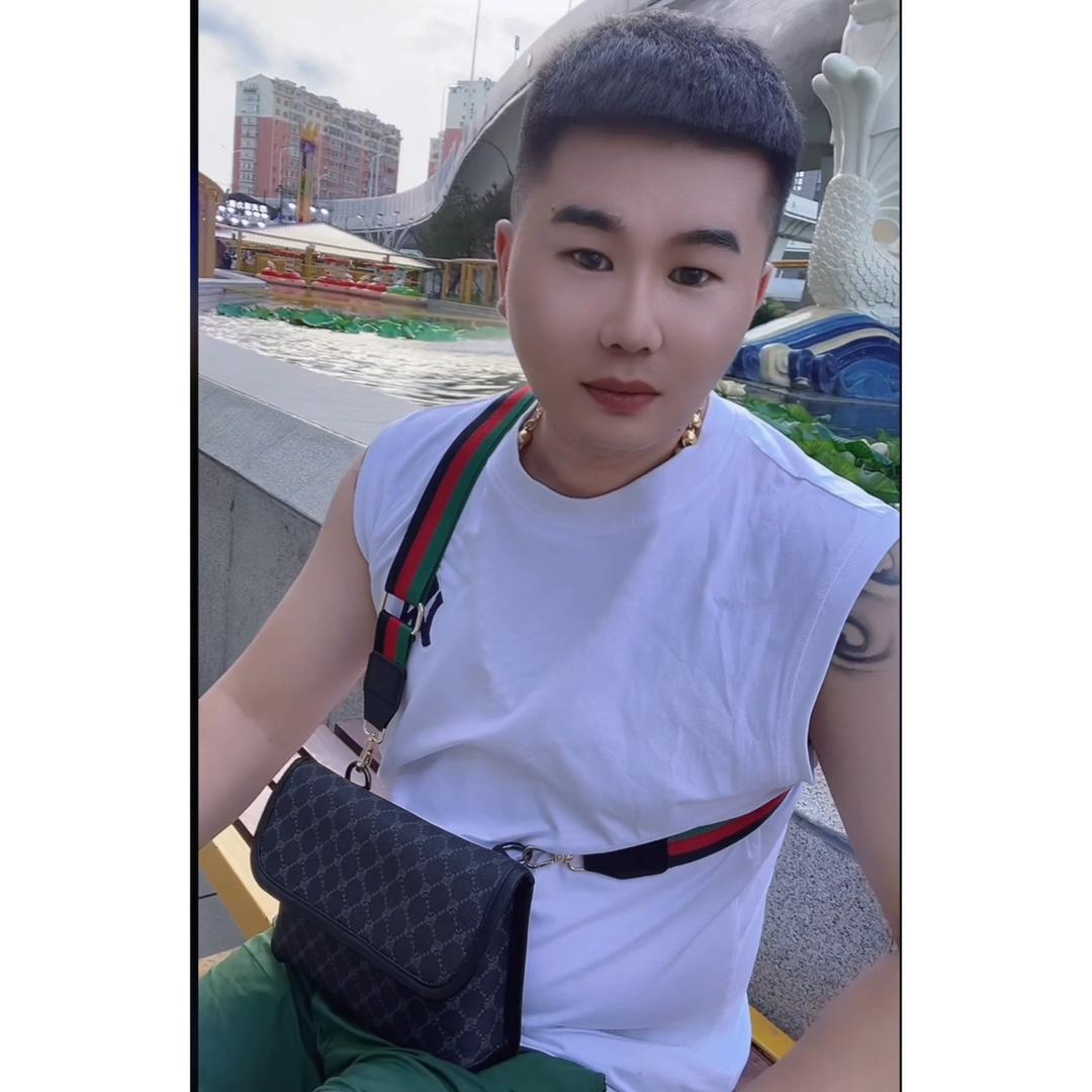 阳哥呗¥¥¥