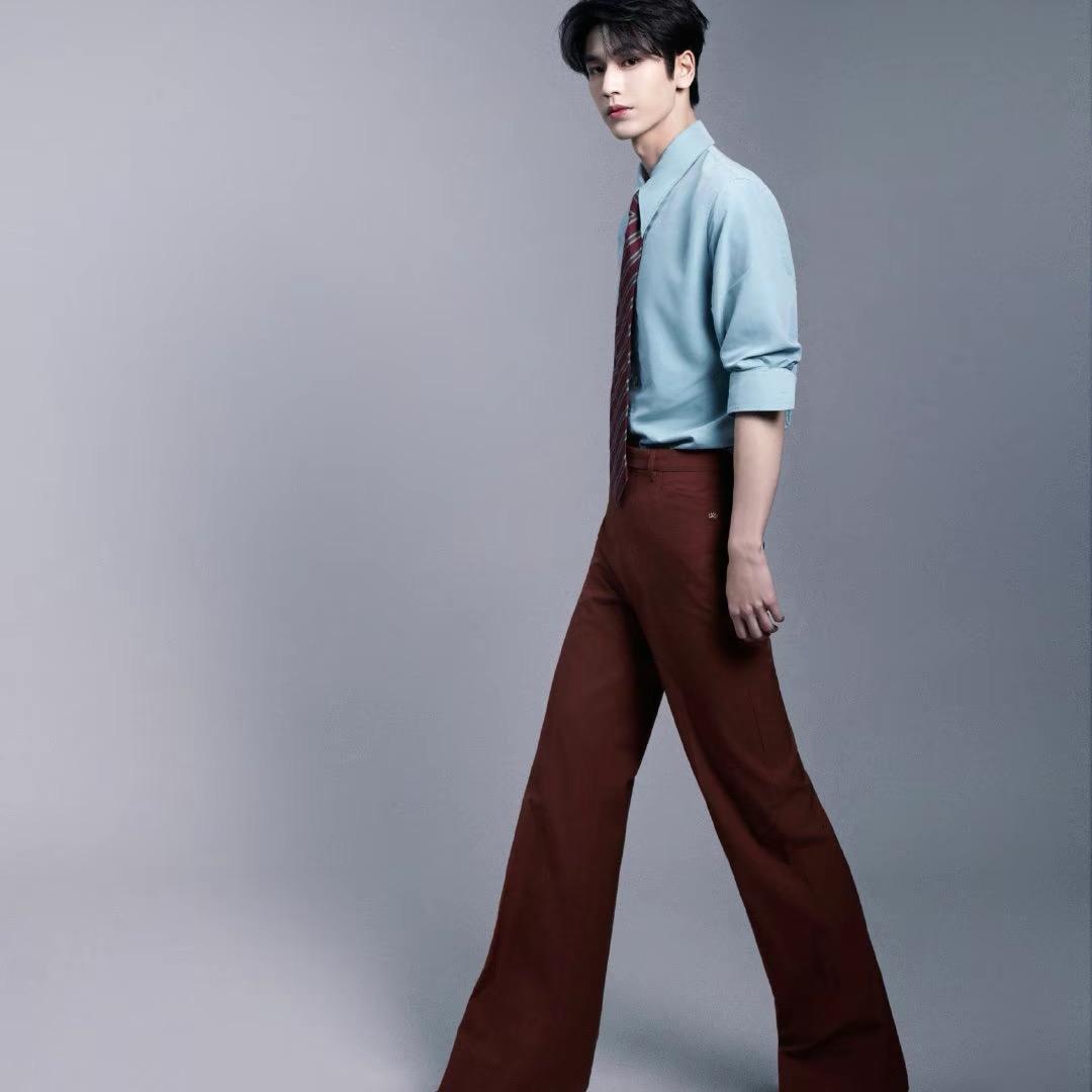 娜娜宝藏品挖掘机