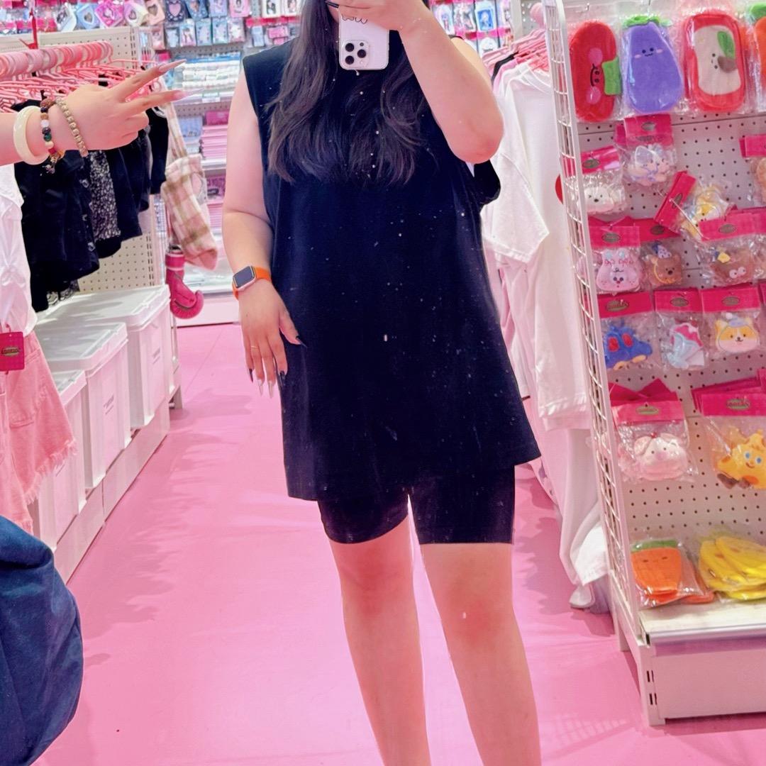 一只老阿姨🏋🏻‍♀️