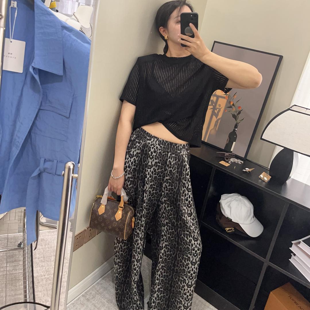 宜春红林“范希”女装店