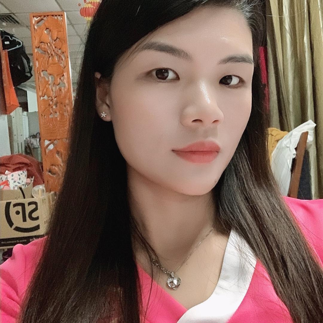 潘艺文