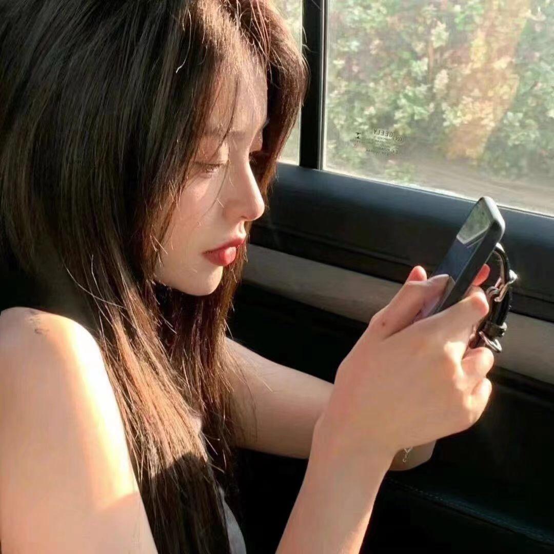 震震大美女