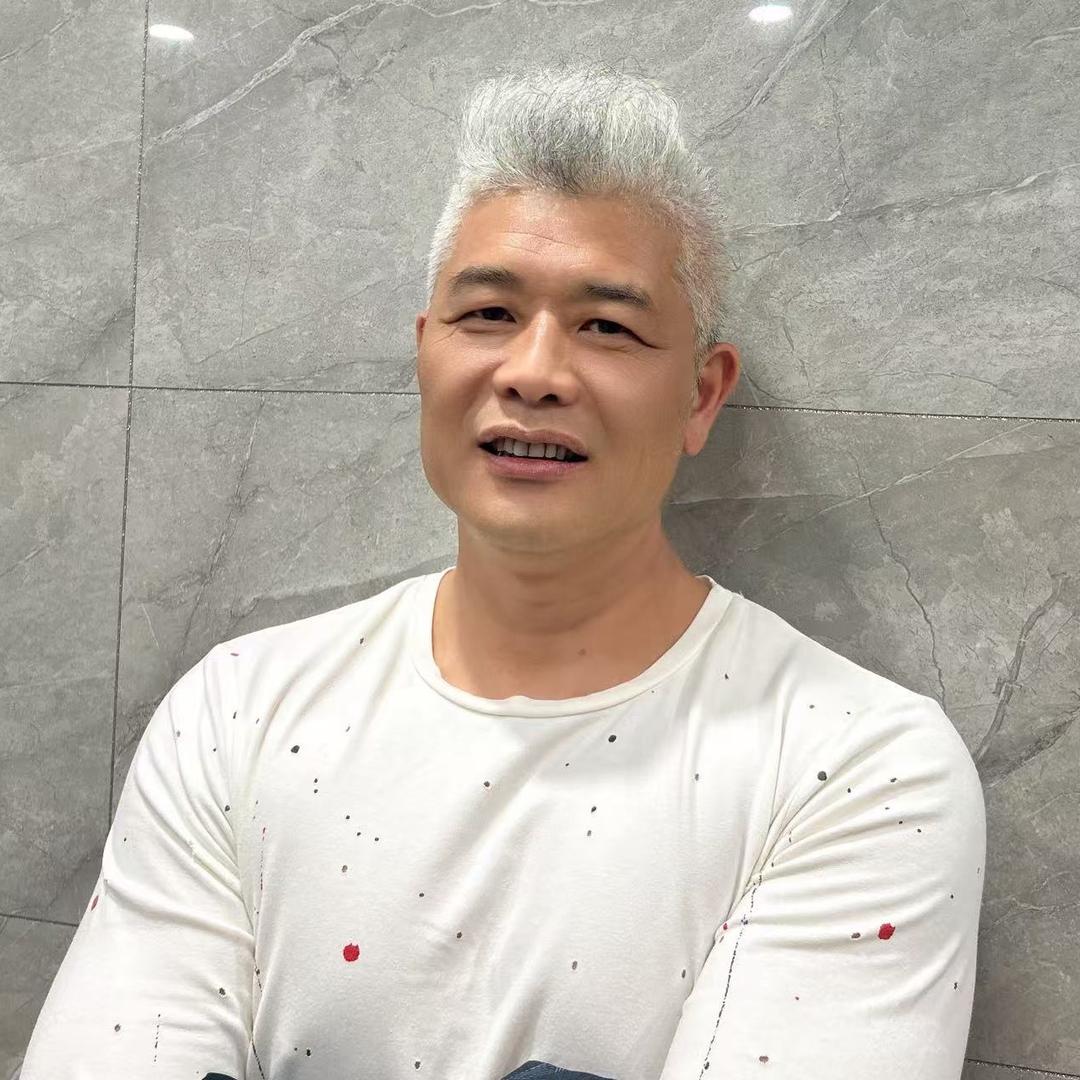 网昆虫70后不服老．健身日常