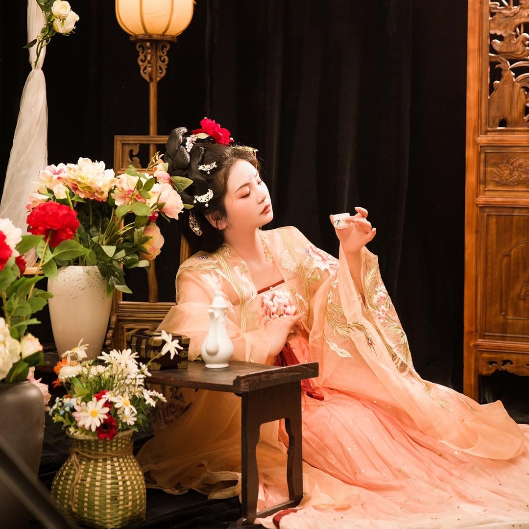 一洲商城小乔妆造