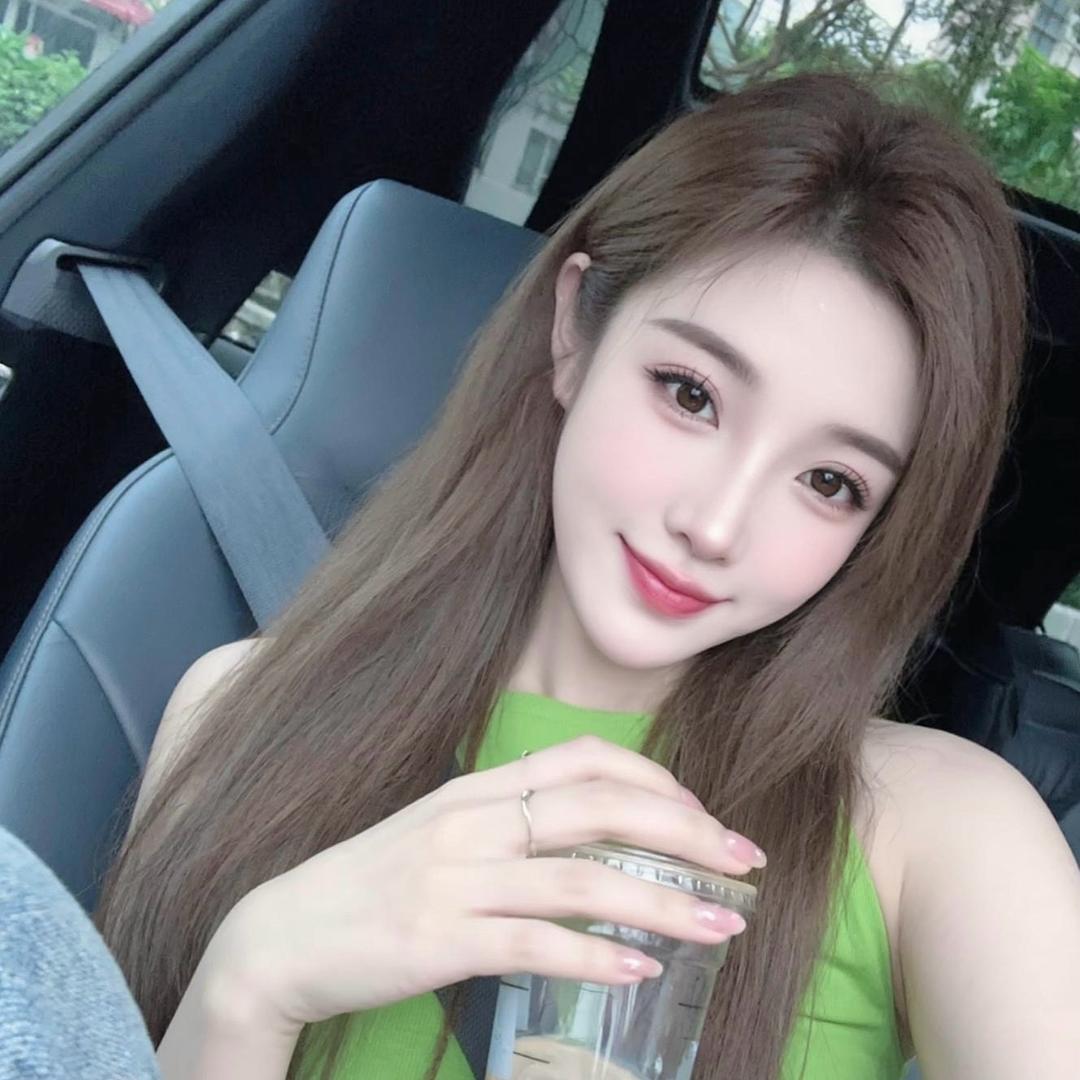 @小亿💋