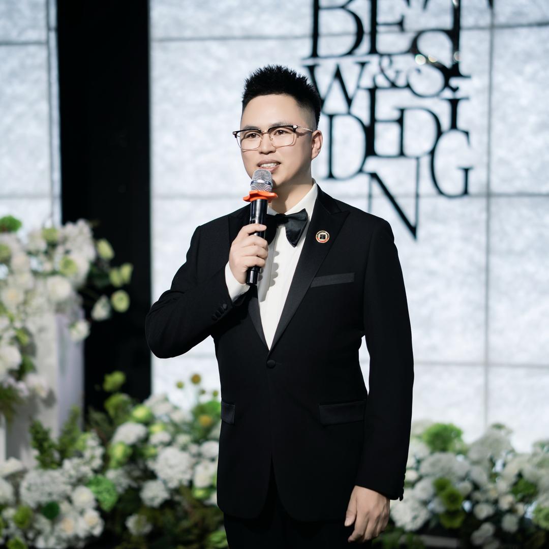 绥化婚礼主持人.延飞