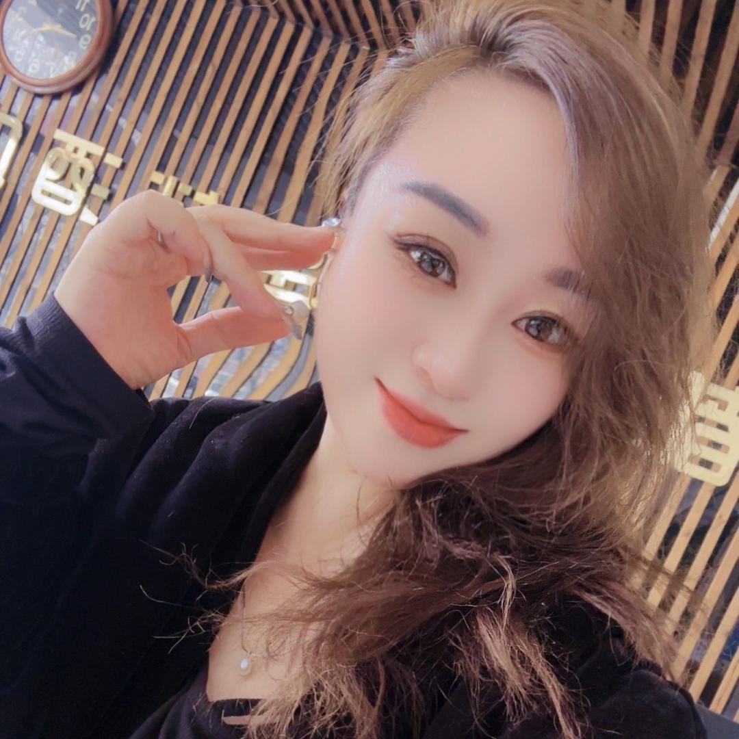 艾尚美美甲美睫半永久双眼皮