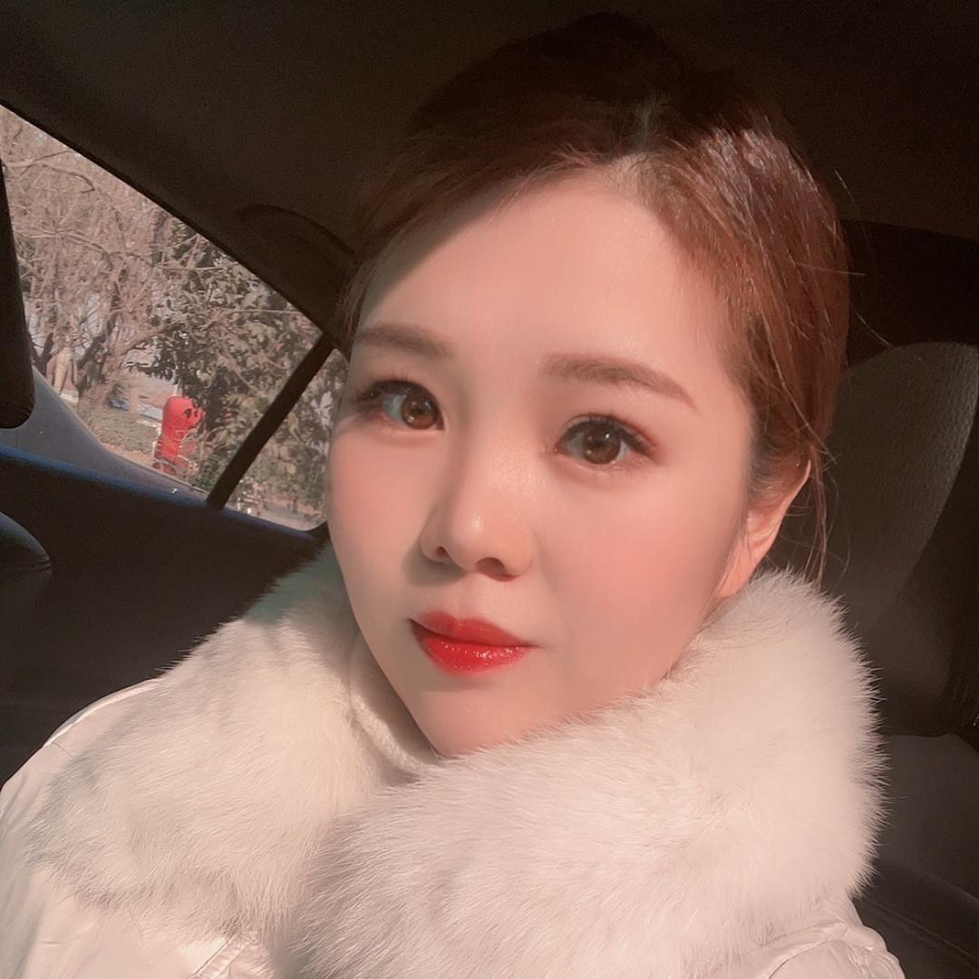 单单和龙飞（已掉41斤）