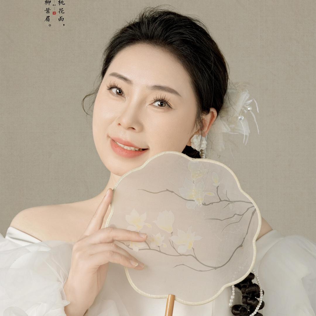 声乐老师刘妍汐