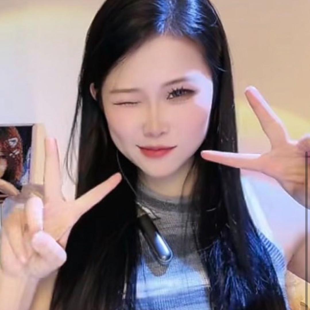 铜仁小姨妹.（中秋生日会）