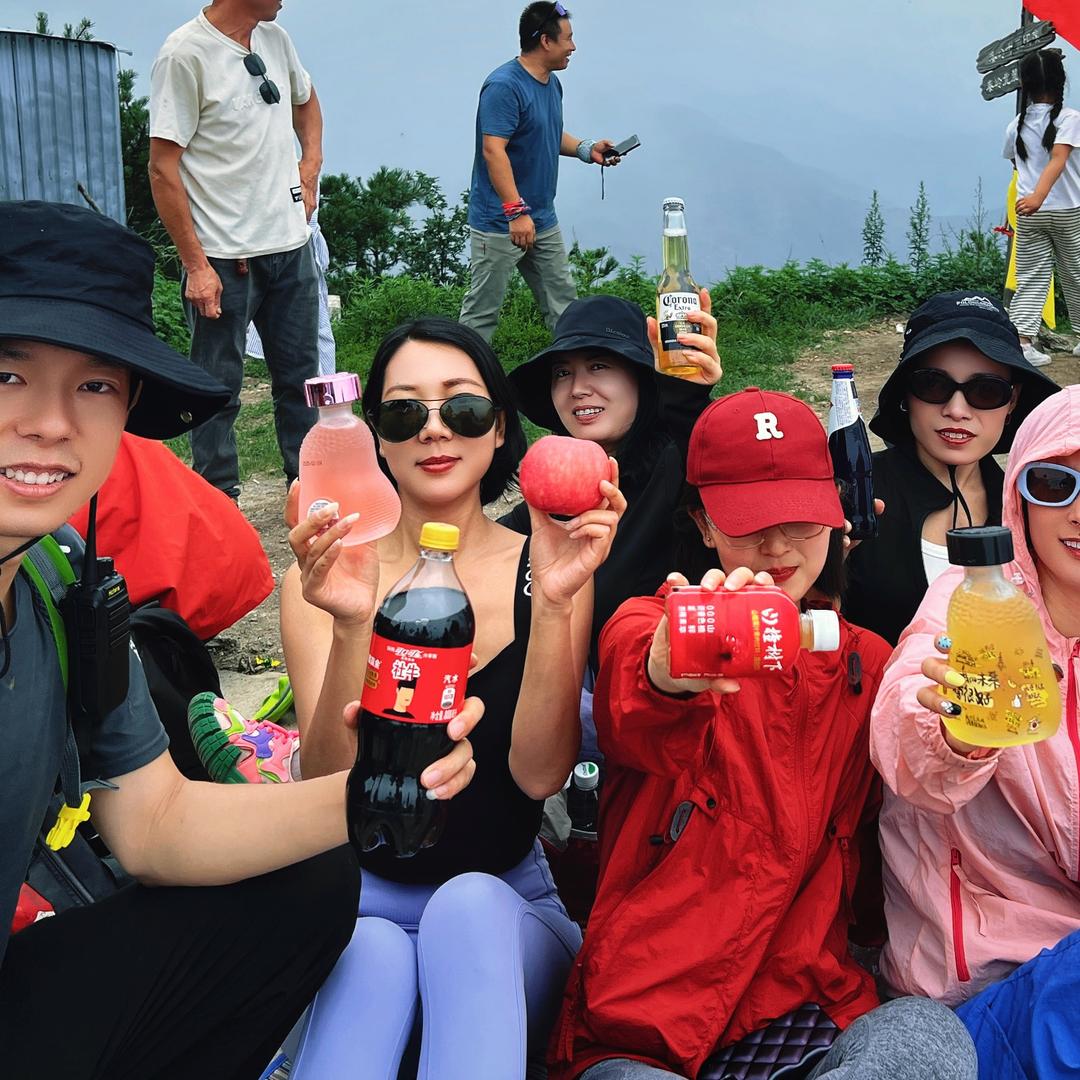 红姐（又菜又爱徒步爬山）