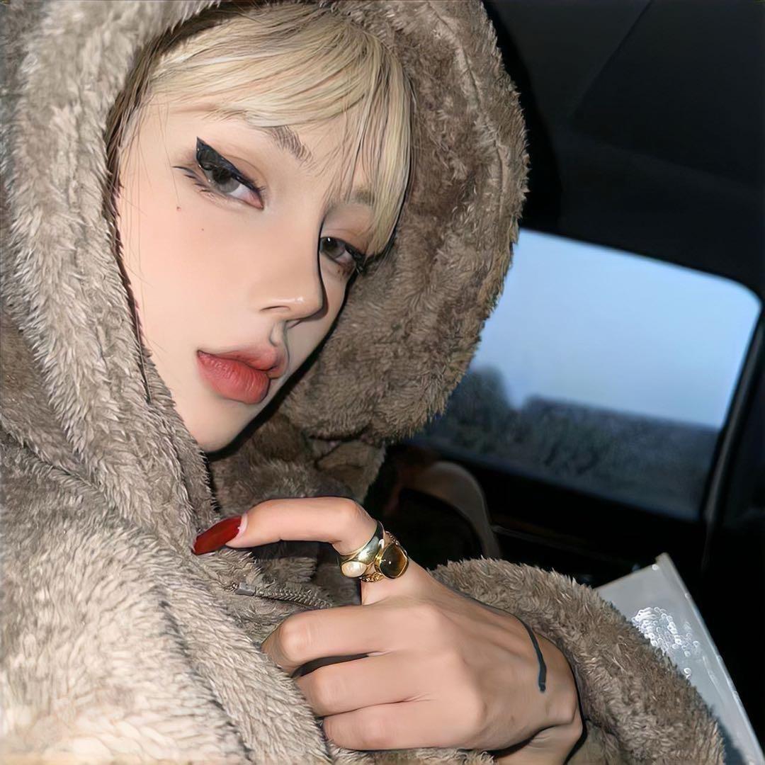 𝓒𝓪𝓶𝓮𝓵𝓵𝓲𝓪.🪽