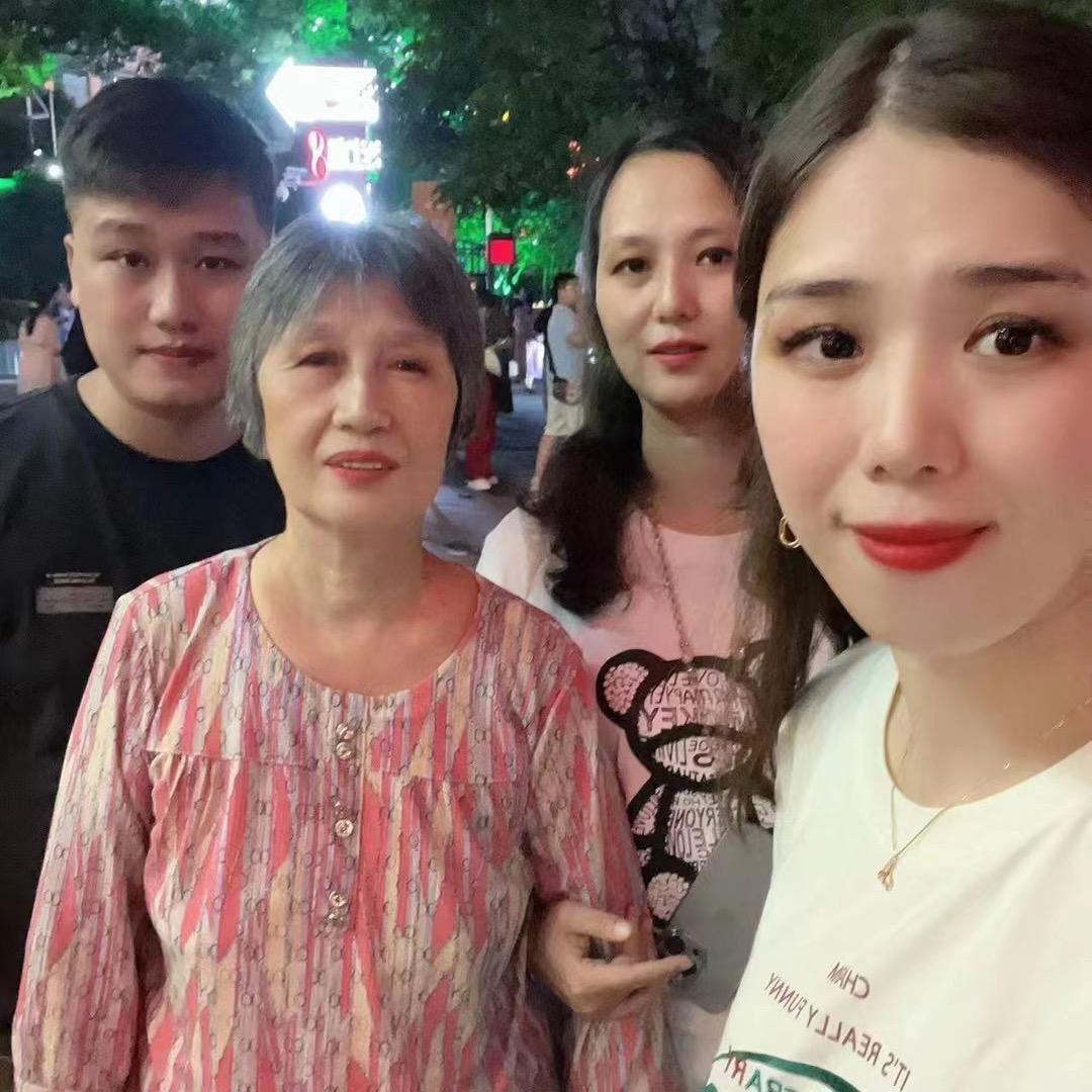 小玫美衣