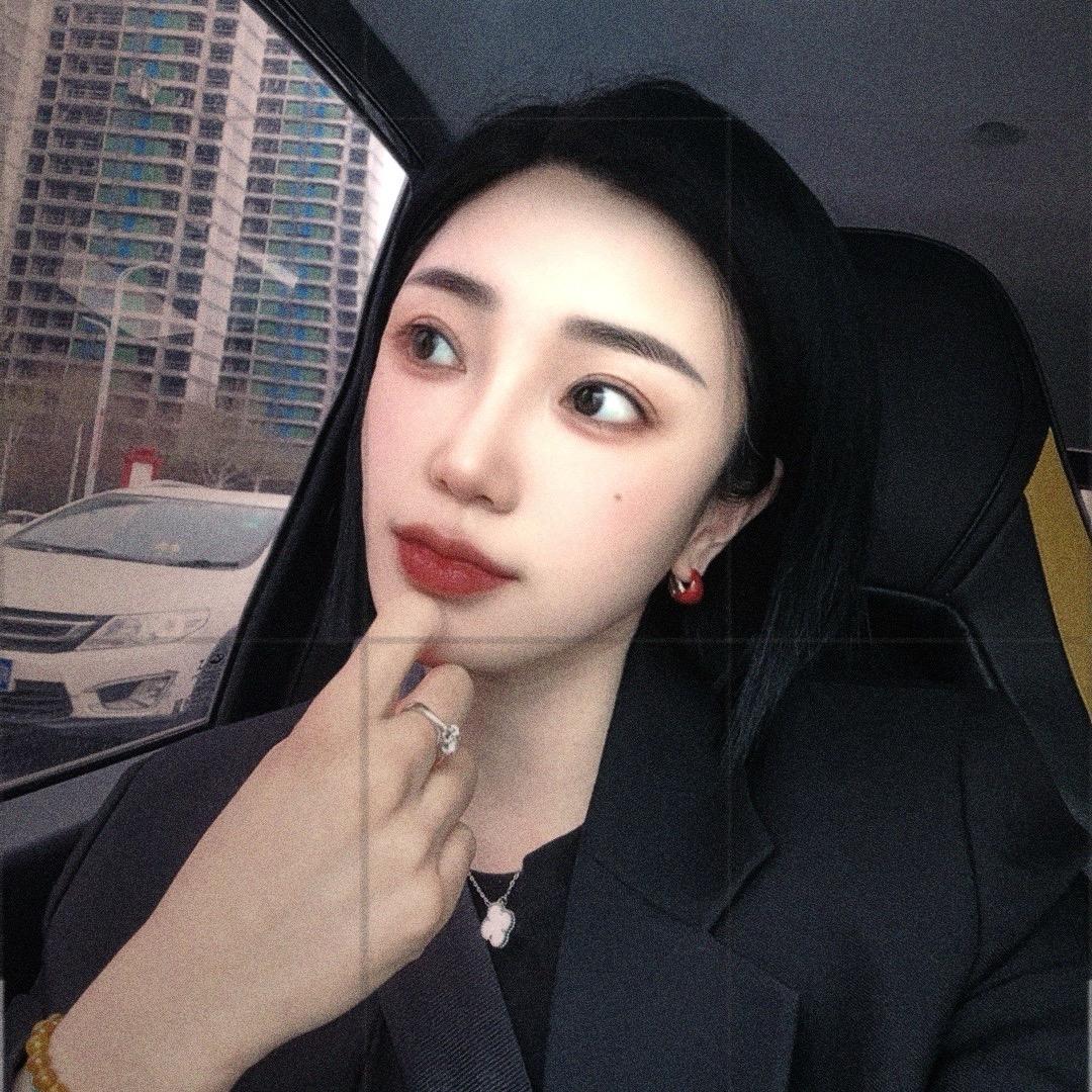 王^_^欣