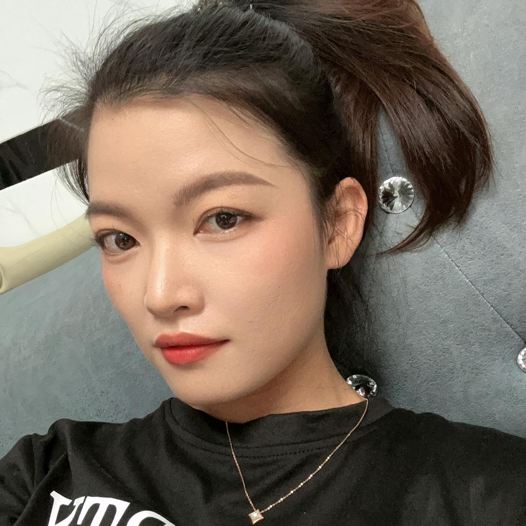 柠萌萌