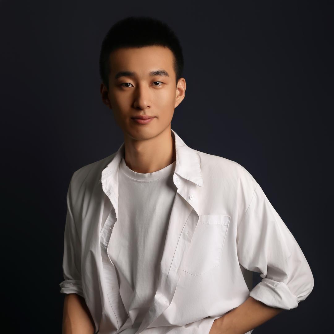 渲梦美育李老师