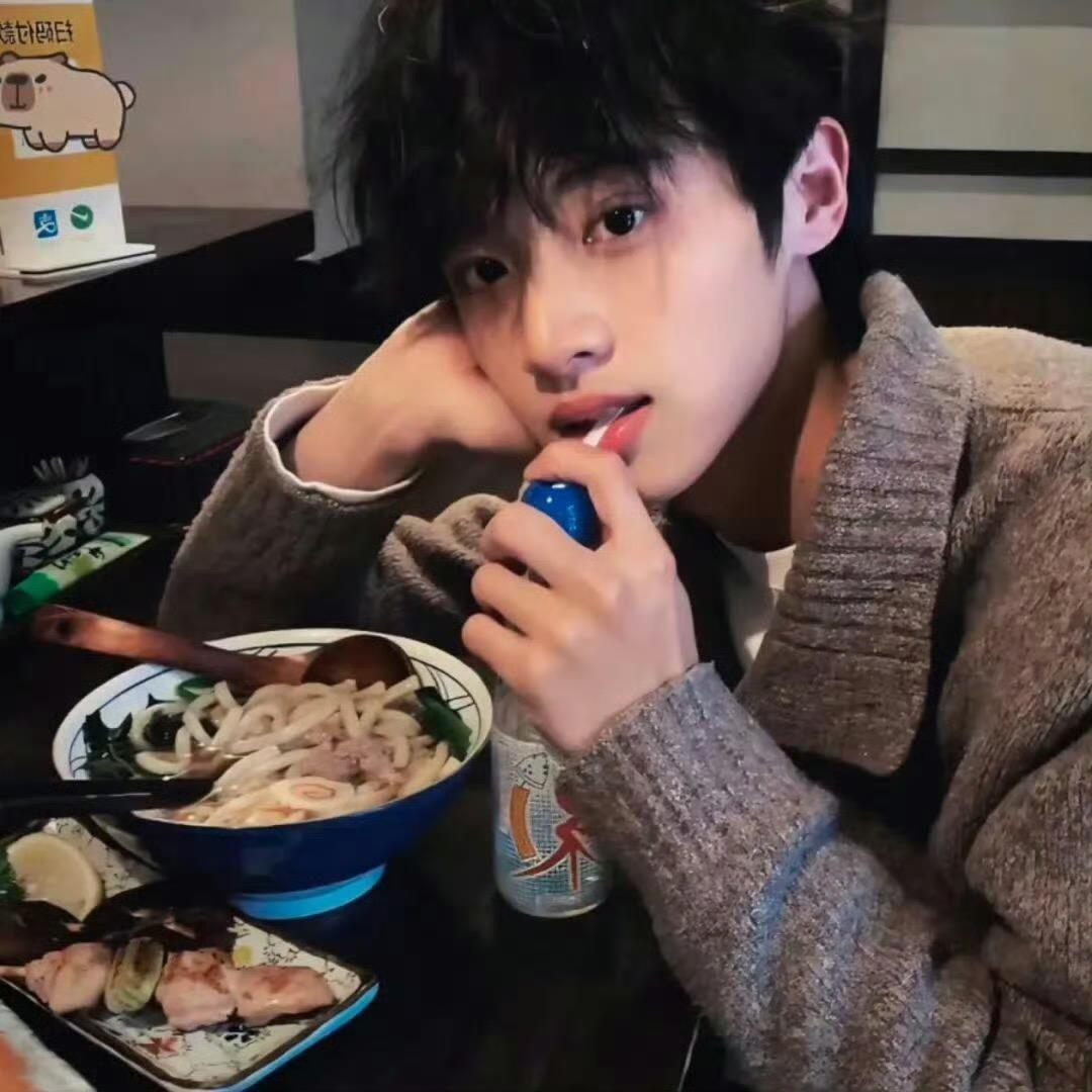 🥷🏻__冷感扎西🐯