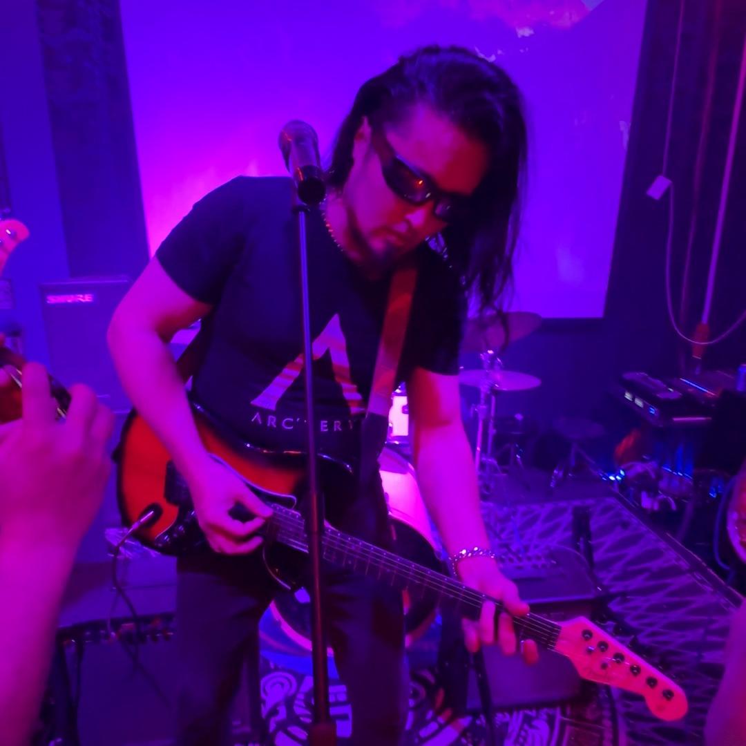 阿迪Rock！