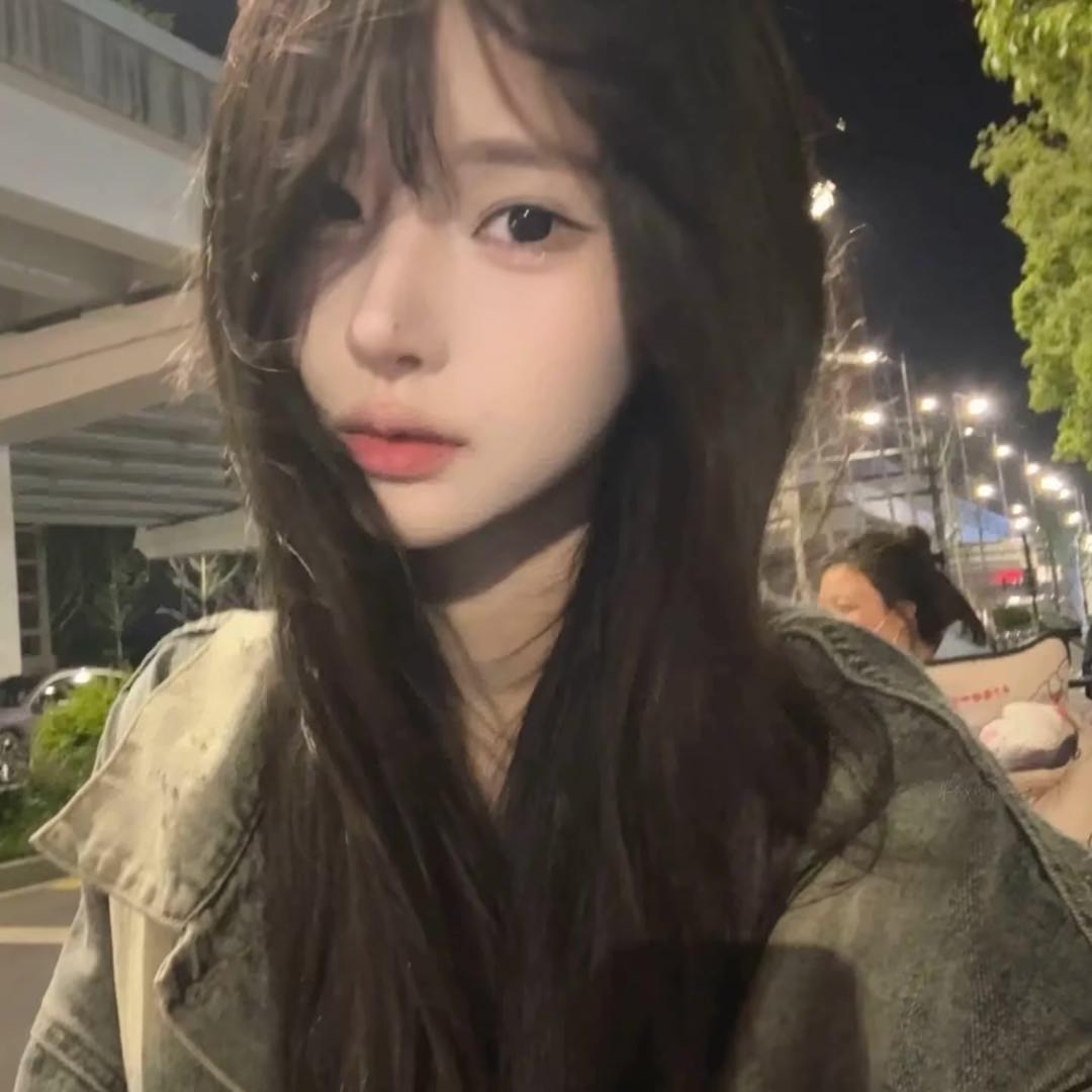 雯.